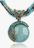 Collier Bohème Rétro en Turquoise et Strass - Pendentif Unique avec Cordon Multicolore Élégant